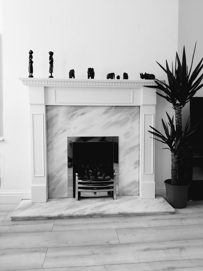 Gorgeous Stylish Cheri Victorian House In Manchester Villa Eksteriør bilde